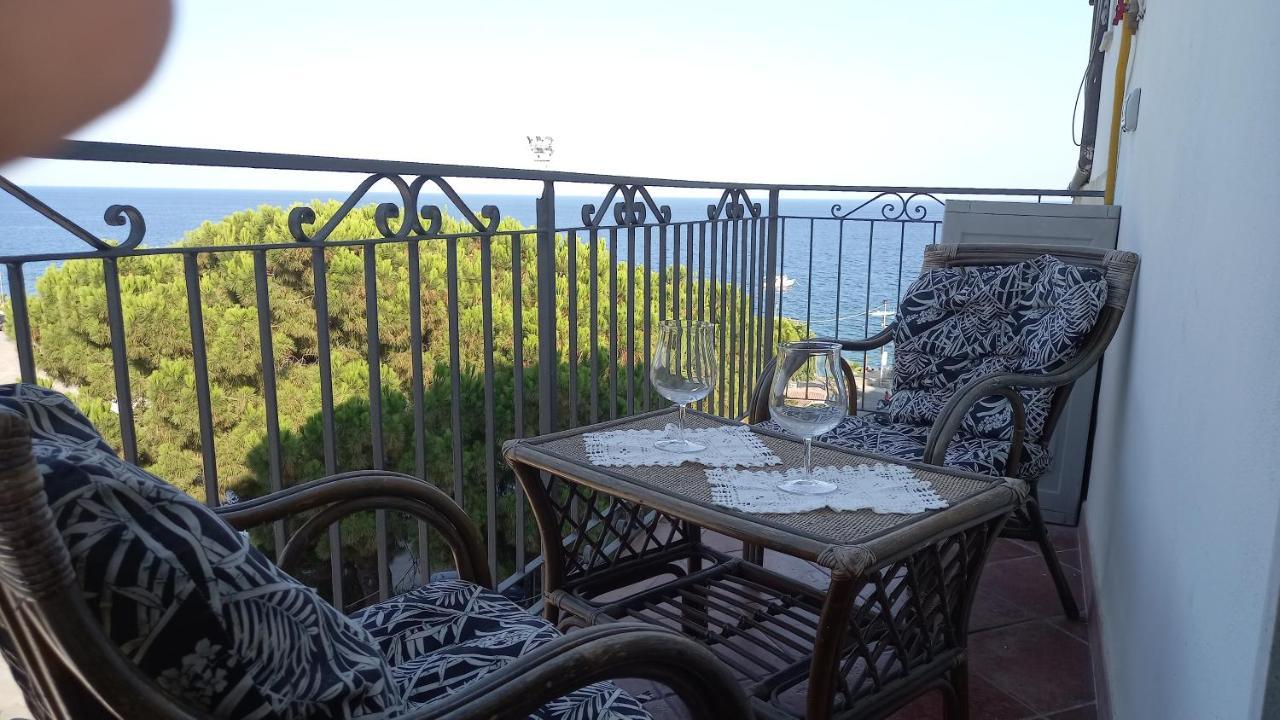 Le Spiagge Letojanni Exterior foto