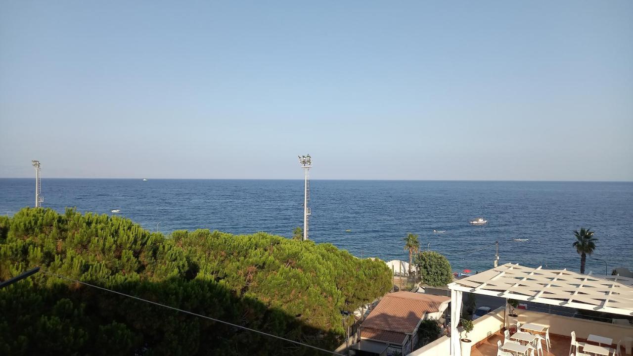 Le Spiagge Letojanni Exterior foto